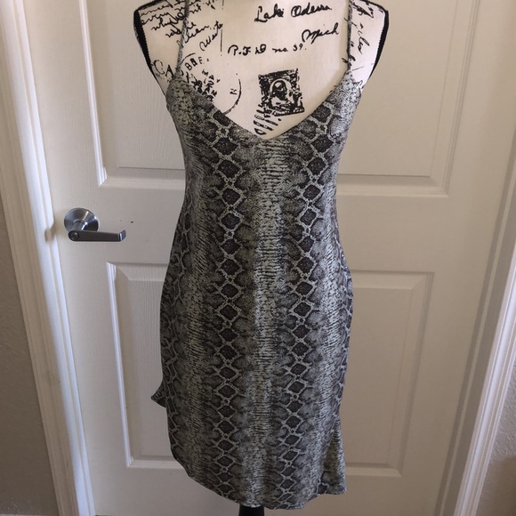 Y2K NWT Snakeskin high low Mini Dress - Picture 2 of 7